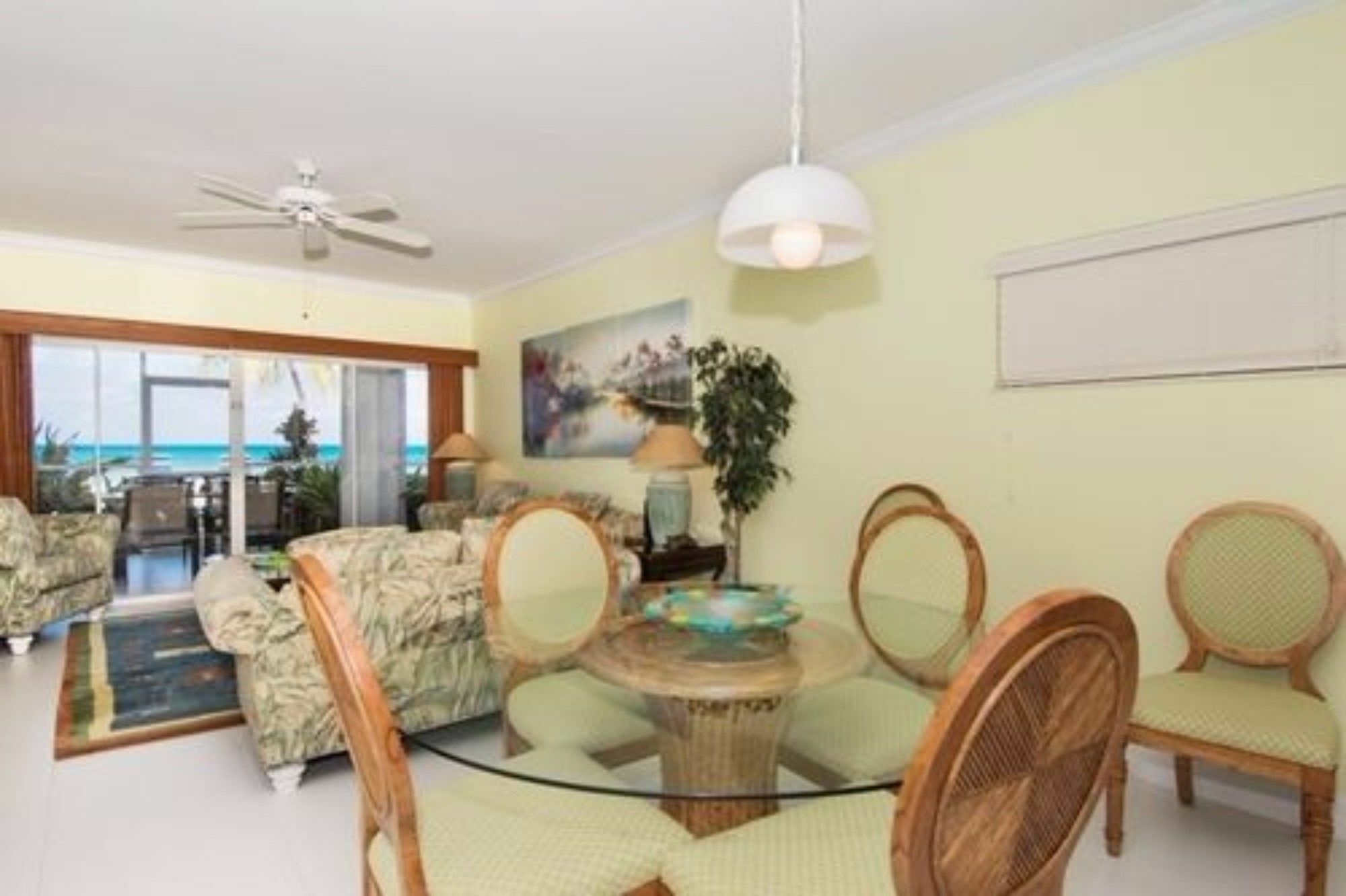 Grandview Condominiums Джордж Таун Екстериор снимка